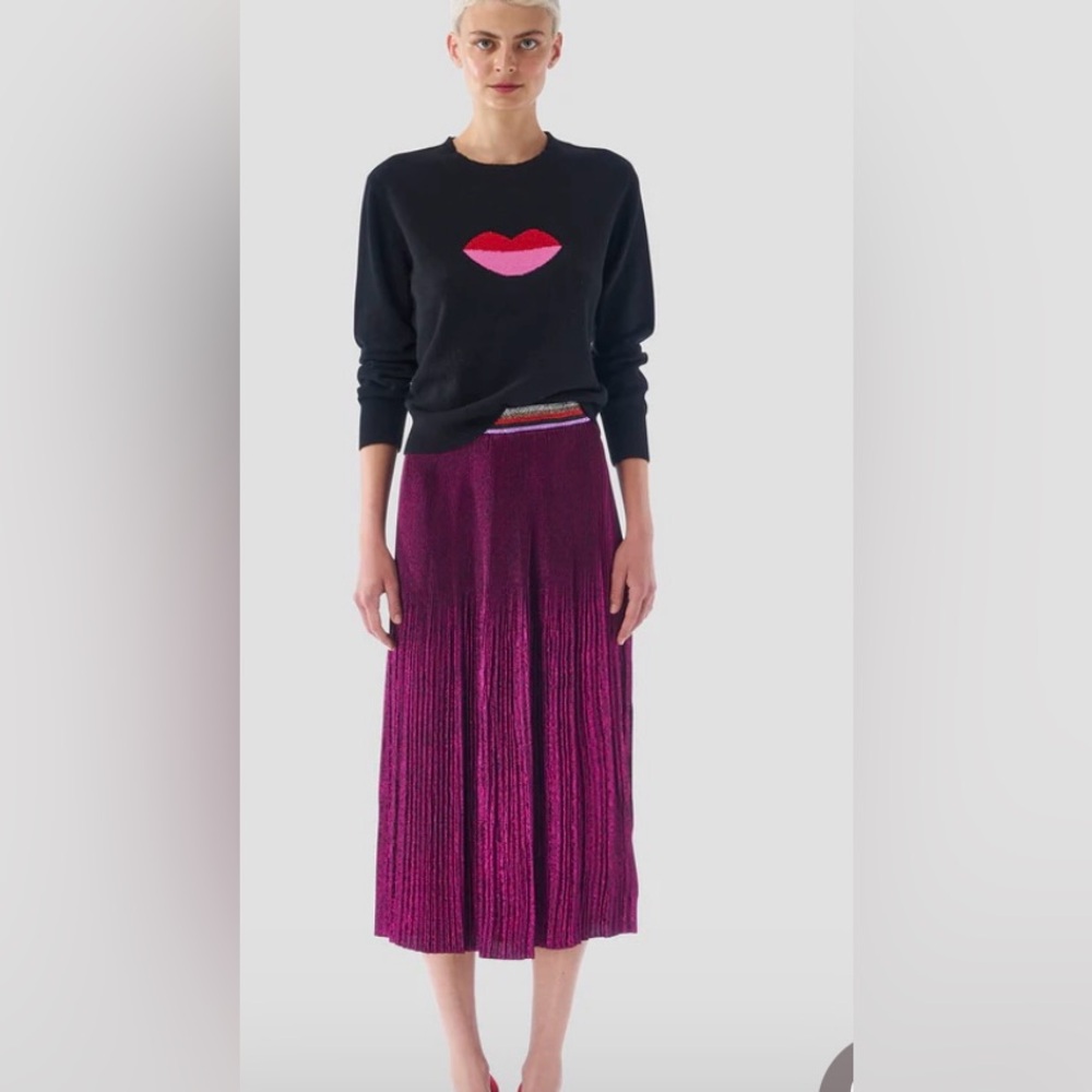 NWT Le Superbe Elegant Pleated Skirt